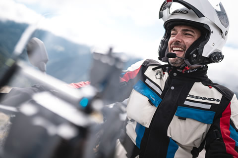Modular_Helmet_with_Communications