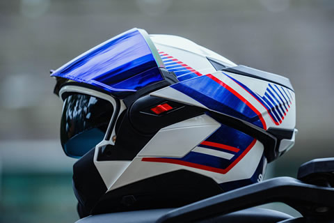 SHARK_OXO_Helmet_Flip_Over_a