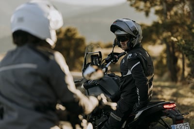 Shoei_Neotec_3_Helmet_City_Blog_c